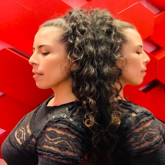 mari_and_ella